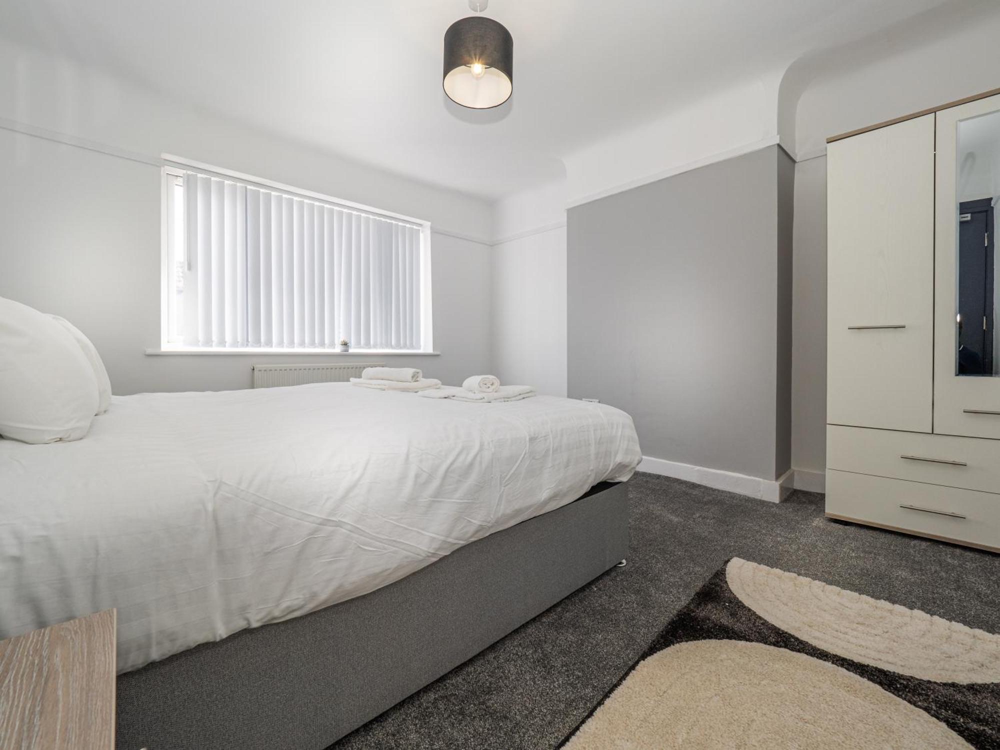 3Br Haven Retreat In Wallasey With Free Street Parking Zewnętrze zdjęcie