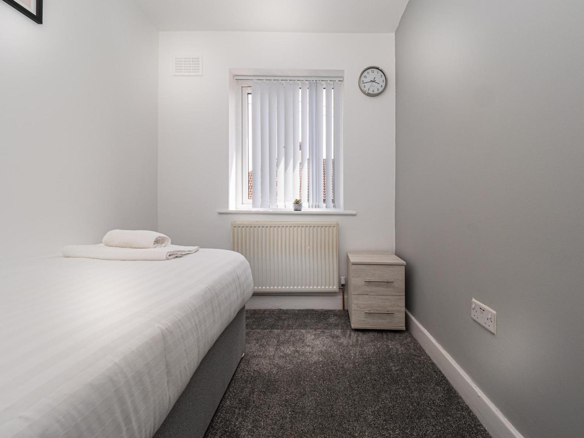3Br Haven Retreat In Wallasey With Free Street Parking Zewnętrze zdjęcie