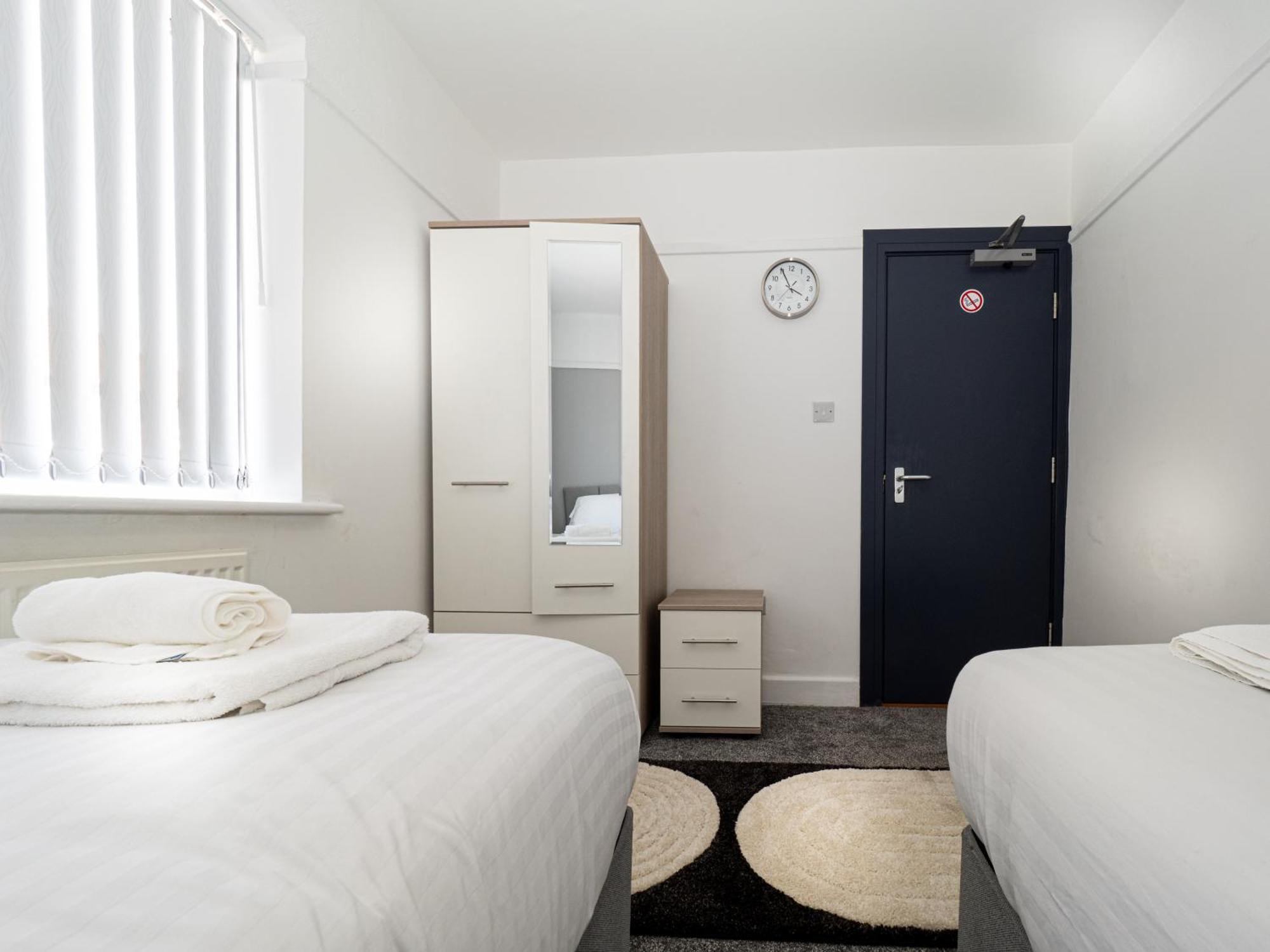 3Br Haven Retreat In Wallasey With Free Street Parking Zewnętrze zdjęcie